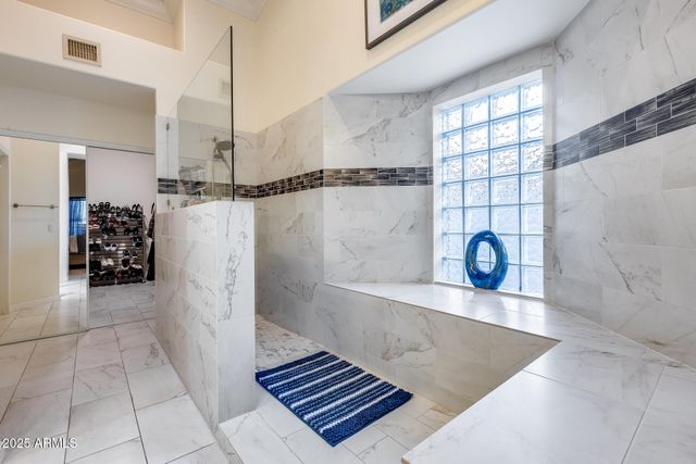 4637 W MISTY WILLOW Lane, Glendale, AZ 85310