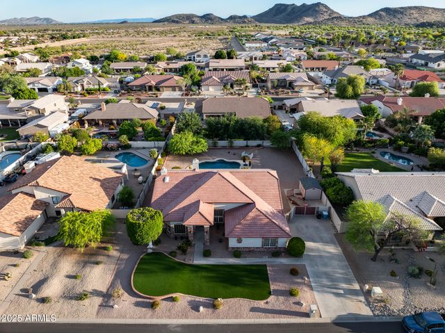 4637 W MISTY WILLOW Lane, Glendale, AZ 85310