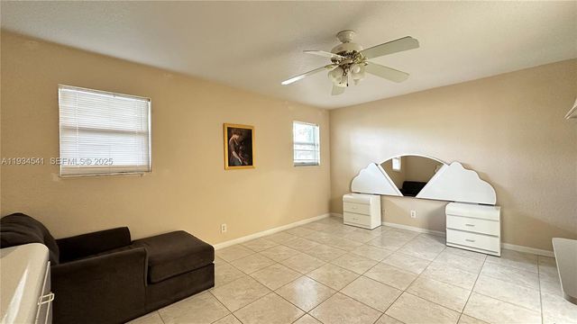 6200 NW 44th St 208, Lauderhill, FL 33319