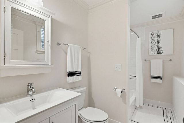 5 Glendale Ave 5, Somerville, MA 02144