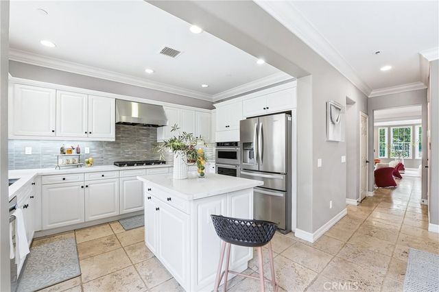 3381 Corte Cassis, Costa Mesa, CA 92626