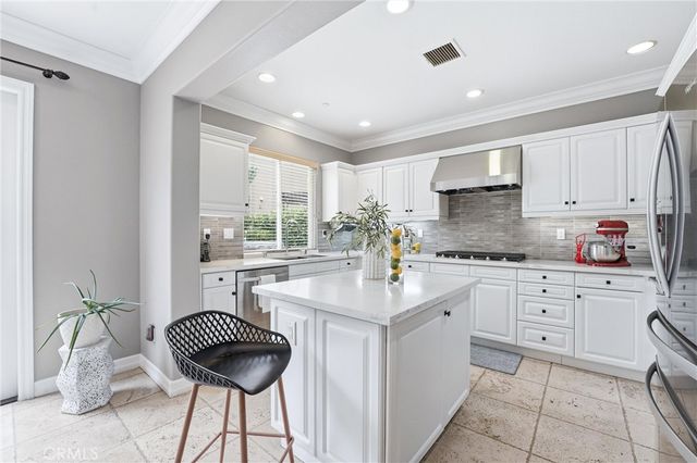 3381 Corte Cassis, Costa Mesa, CA 92626