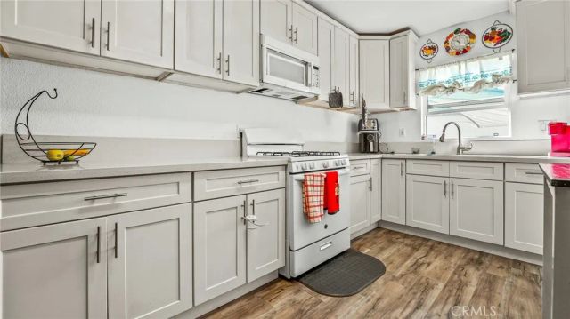 6546 Foster Bridge Blvd, Bell Gardens, CA 90201