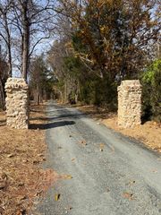 9 Dulwich Drive, Amherst, VA 24521