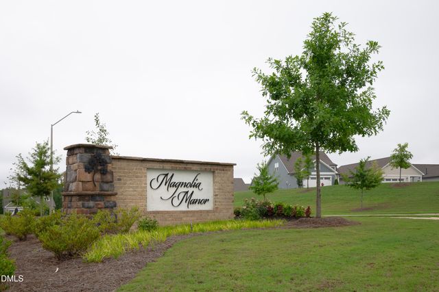1004 Cryptic Wood Avenue, Fuquay Varina, NC 27526