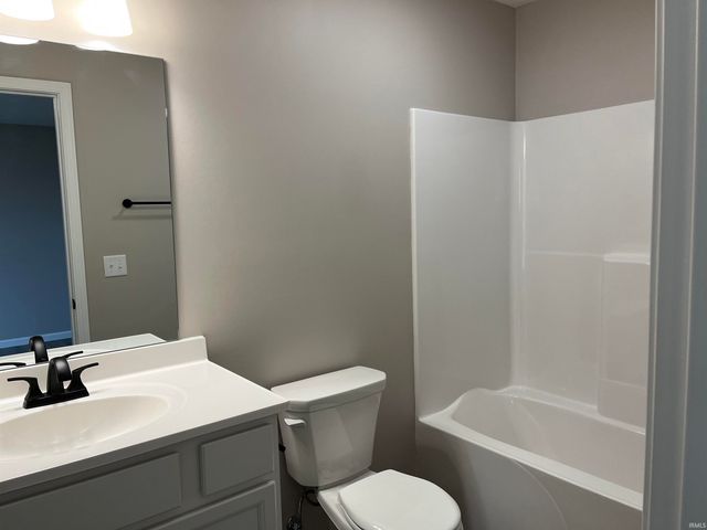 450 Mallard Circle, Chandler, IN 46710