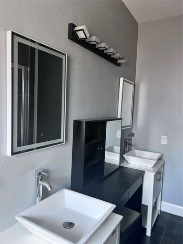 824 Johnston Lane, Cedar Hill, TX 75104