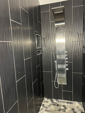 824 Johnston Lane, Cedar Hill, TX 75104