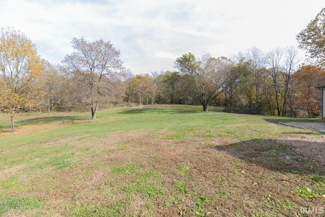 2322 Huffman Road, Boonville, IN 47601