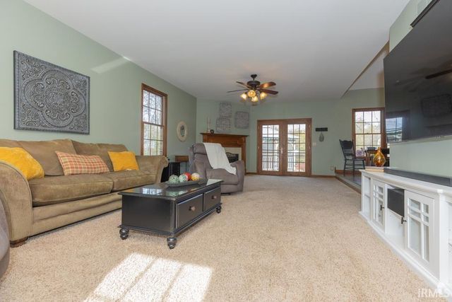 2322 Huffman Road, Boonville, IN 47601