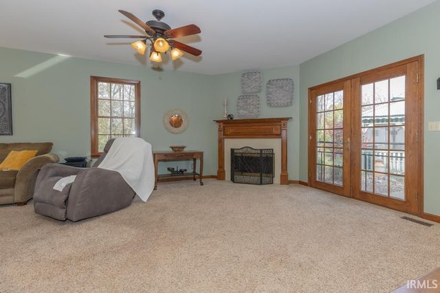 2322 Huffman Road, Boonville, IN 47601