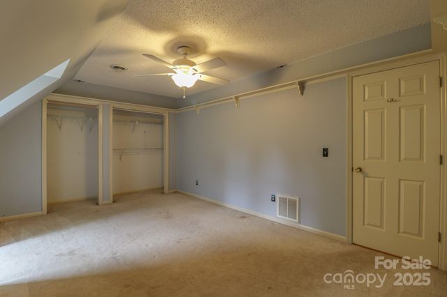 165 Indian Woods Trail, Hendersonville, NC 28739