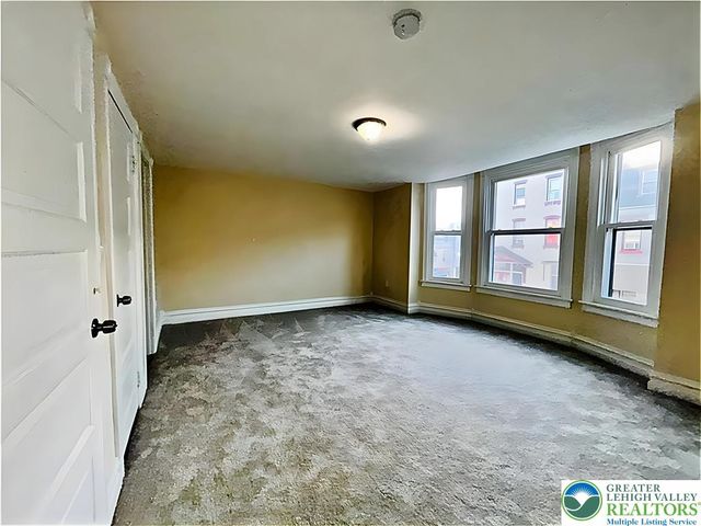 405 North 6th Street, Allentown, PA 18102