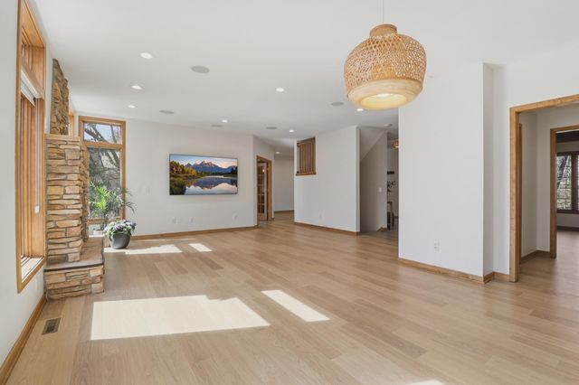 8295 Foxberry Court, Savage, MN 55378