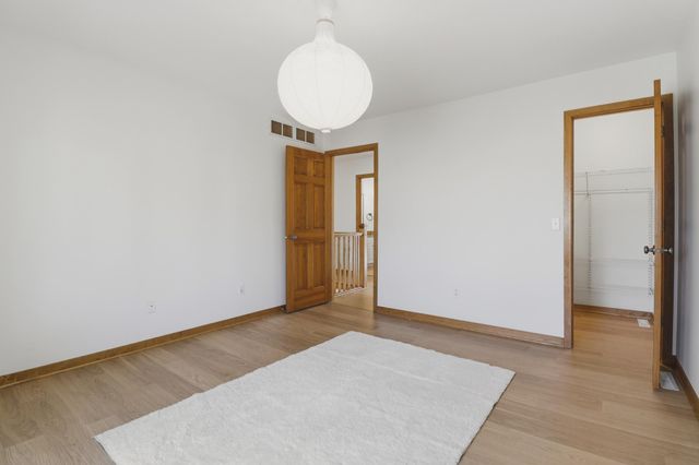 8295 Foxberry Court, Savage, MN 55378