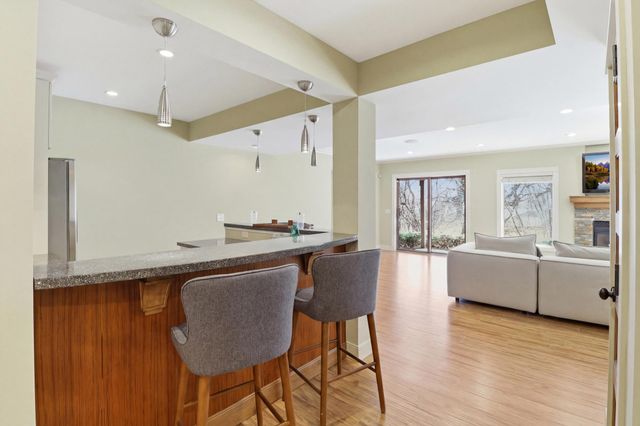 8295 Foxberry Court, Savage, MN 55378