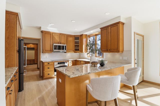 8295 Foxberry Court, Savage, MN 55378