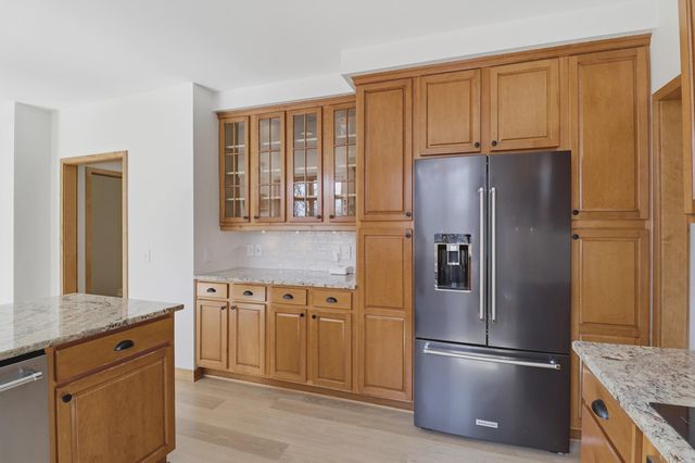 8295 Foxberry Court, Savage, MN 55378