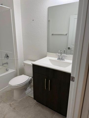 13280 SW 272nd St 2, Homestead, FL 33032