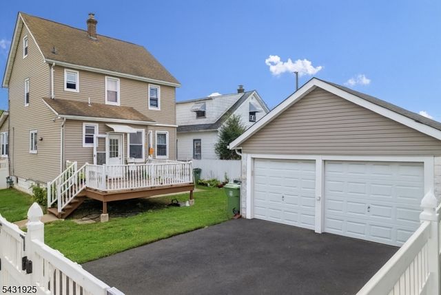1715 Dill Ave, Linden City, NJ 07036