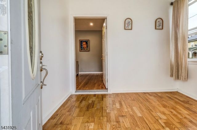 1715 Dill Ave, Linden City, NJ 07036