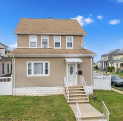 1715 Dill Ave, Linden City, NJ 07036