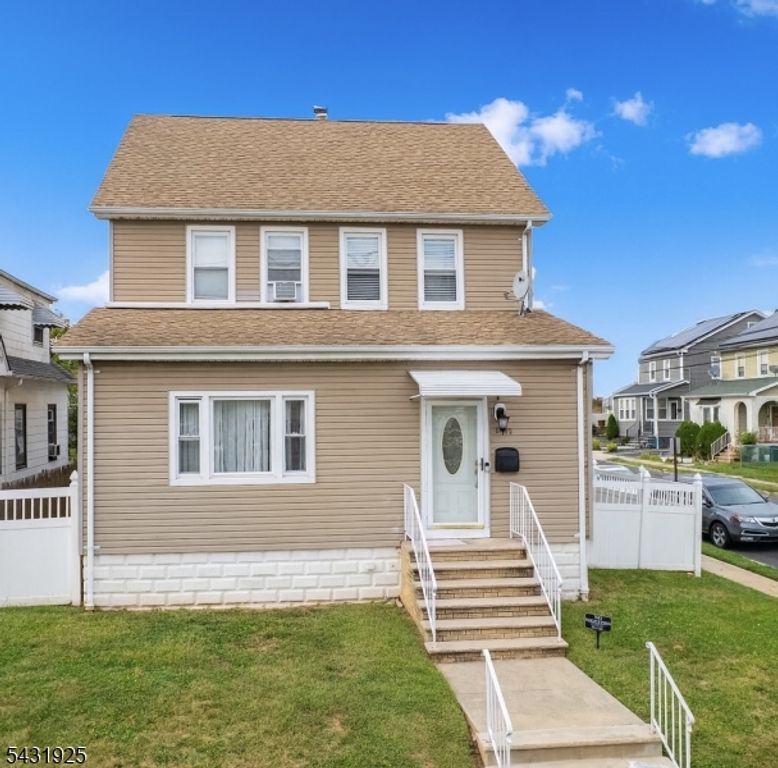 1715 Dill Ave, Linden City, NJ 07036