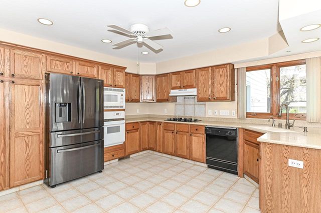 12405 North LANE, New Berlin, WI 53151