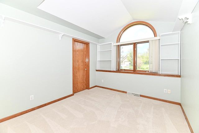 12405 North LANE, New Berlin, WI 53151