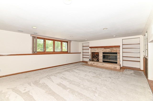 12405 North LANE, New Berlin, WI 53151