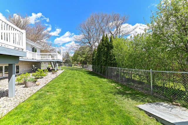 12405 North LANE, New Berlin, WI 53151