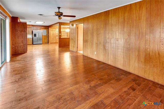 711 Northgate Road, Victoria, TX 77904