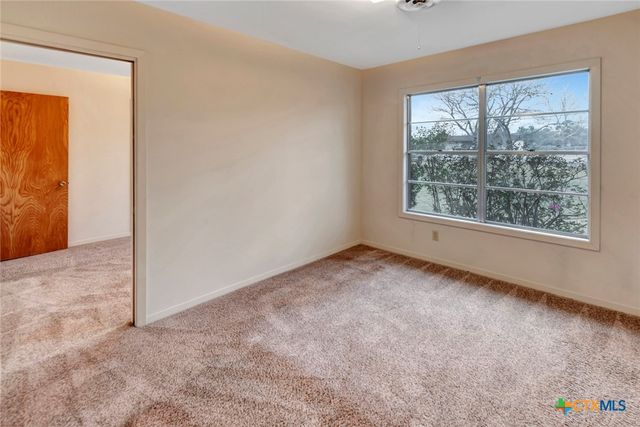 711 Northgate Road, Victoria, TX 77904