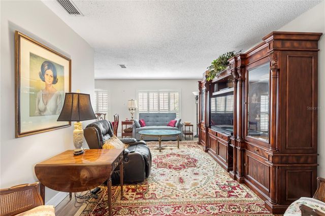 7001 TWELVE OAKS BOULEVARD, Tampa, FL 33634