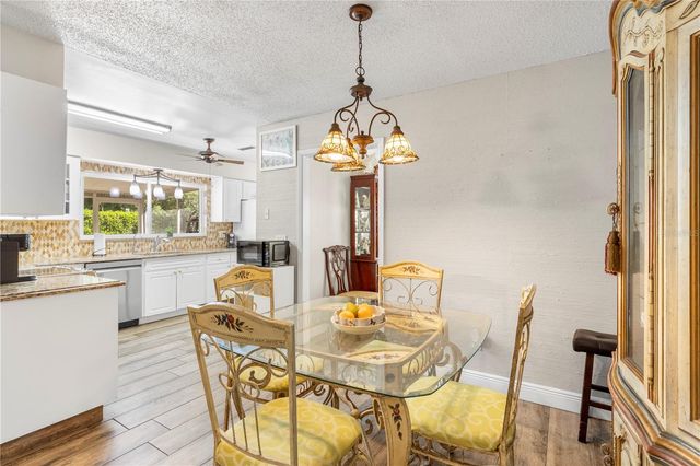 7001 TWELVE OAKS BOULEVARD, Tampa, FL 33634