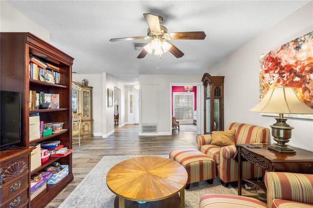 7001 TWELVE OAKS BOULEVARD, Tampa, FL 33634