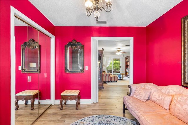 7001 TWELVE OAKS BOULEVARD, Tampa, FL 33634