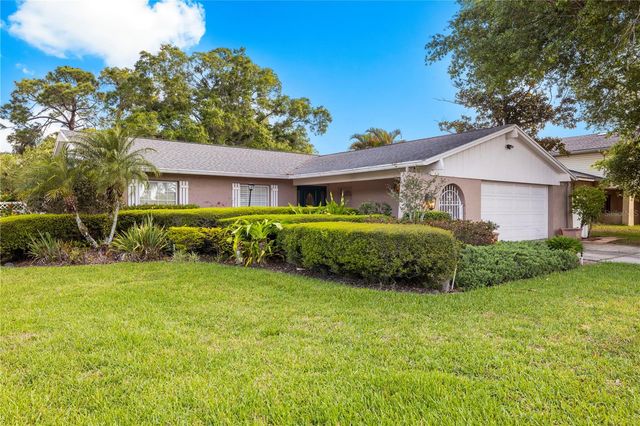 7001 TWELVE OAKS BOULEVARD, Tampa, FL 33634