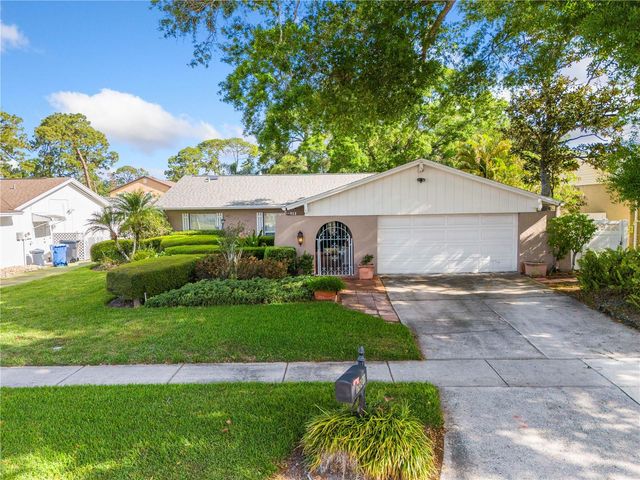 7001 TWELVE OAKS BOULEVARD, Tampa, FL 33634