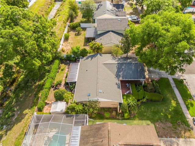 7001 TWELVE OAKS BOULEVARD, Tampa, FL 33634