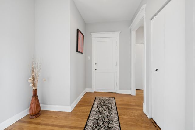 923 E 61st Street 2, Chicago, IL 60637
