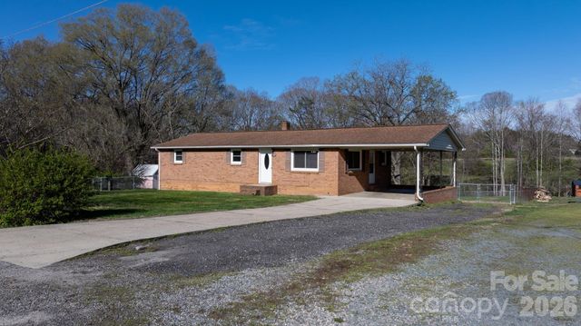 2576 Kingston Street, Newton, NC 28658