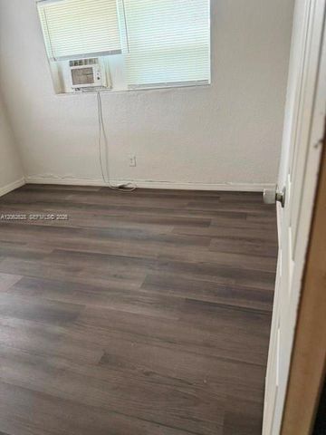 429 NW 14th Avenue 1, Fort Lauderdale, FL 33311