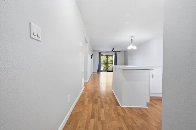 6033 34TH STREET W 44, Bradenton, FL 34210