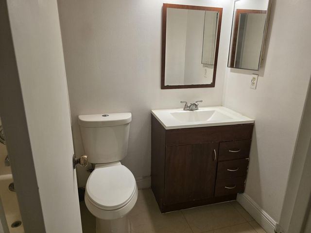 2423 NW 89th Drive 113, Coral Springs, FL 33065