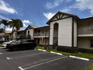 2423 NW 89th Drive 113, Coral Springs, FL 33065