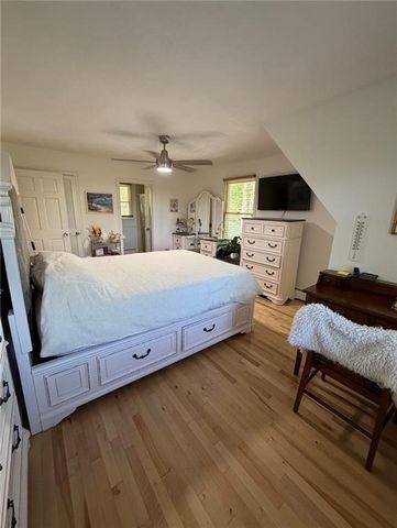 21 Primrose Lane, Johnston, RI 02919