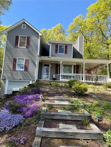 21 Primrose Lane, Johnston, RI 02919