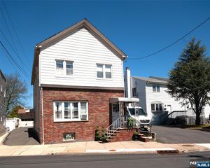 605 Main Street, Little Falls, NJ 07424