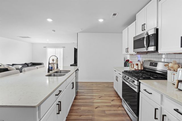 1242 Kilead Court, Boiling Springs, SC 29316